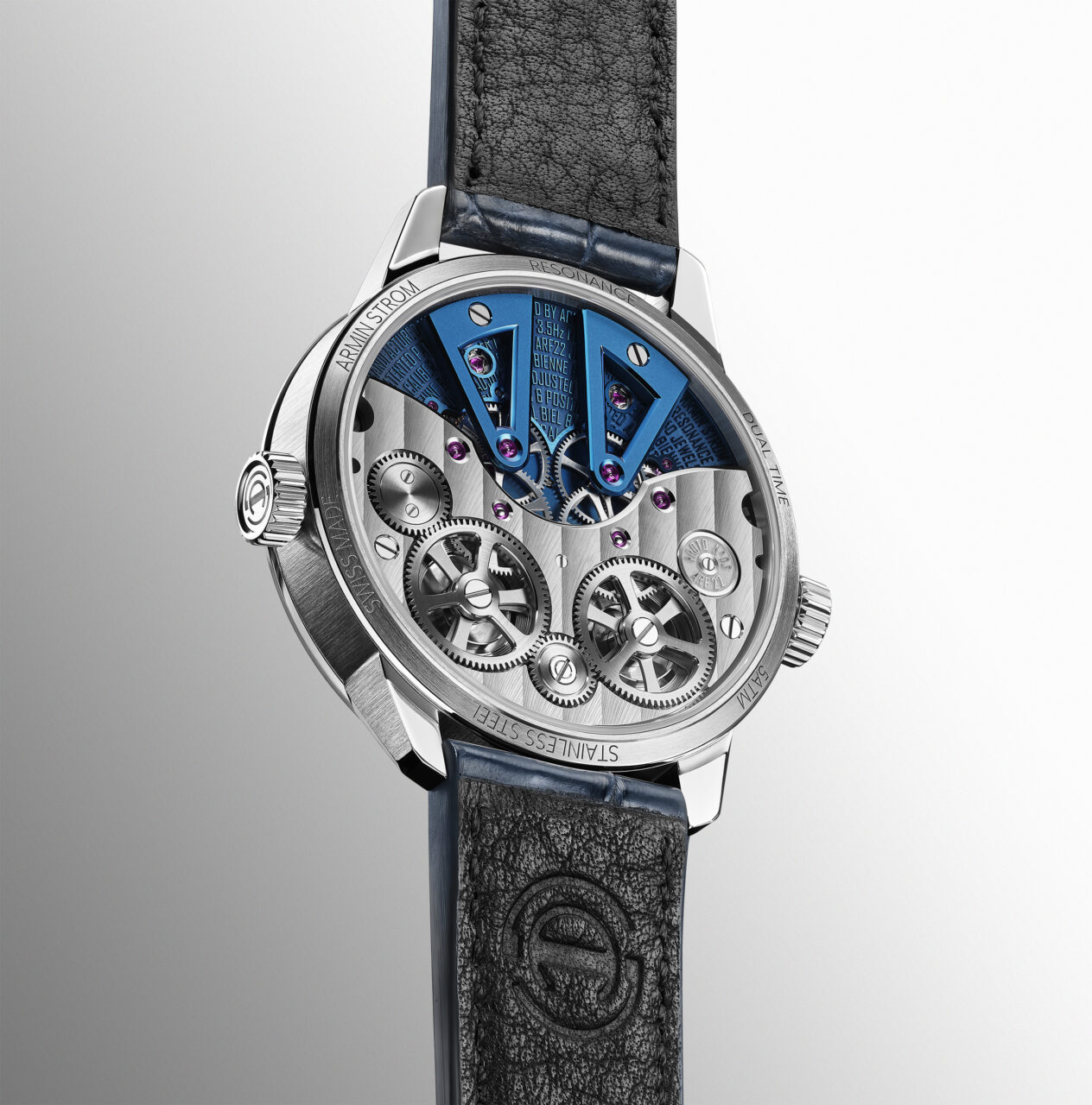 Armin Strom Dual Time GMT Resonance cadran bleu - dos